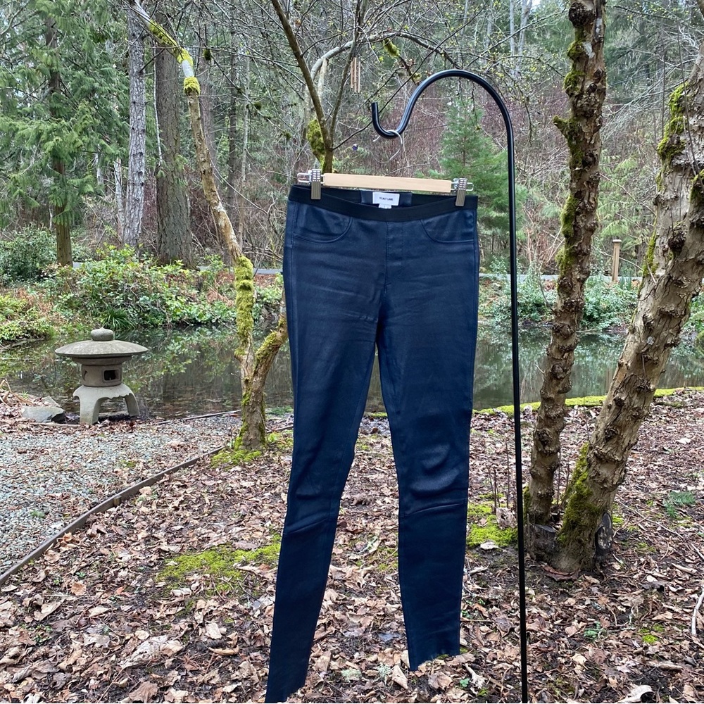 Helmet Lang navy blue leather leggings